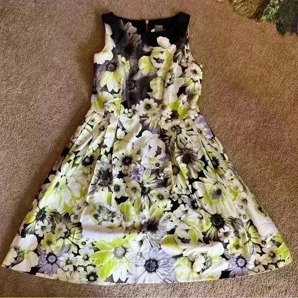 Taylor Dresses & Skirts - TAYLOR Just Taylor Green Gray Purple Floral Garden Party Tea Dress size 8